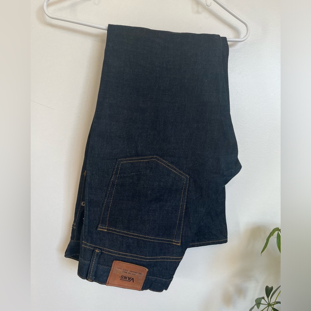 Vans white oak cone selvedge denim size 34/30 v16 slim fit, brand new